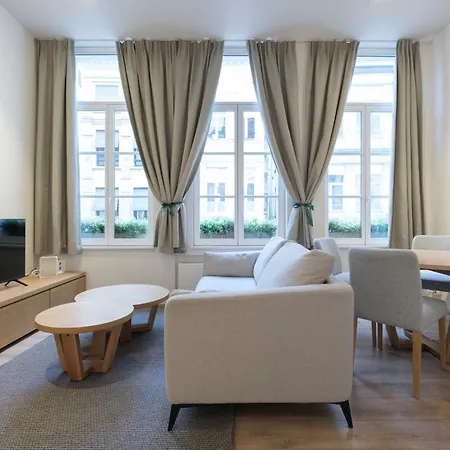 Cosy 1 Bedroom Close To Grand Place Daire Brüksel