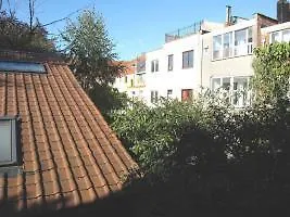 Boomhostel Cite דירה 4*