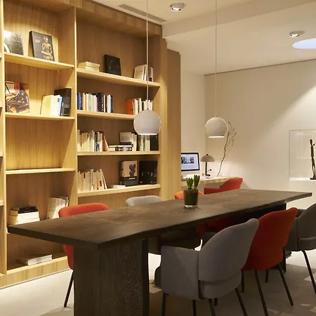 호텔 9hotel 사블롱 4*