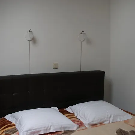 Aparthotel Aryan 2*