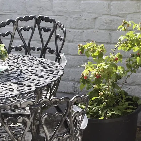 Bed & Breakfast D&f Suites Bruxelles