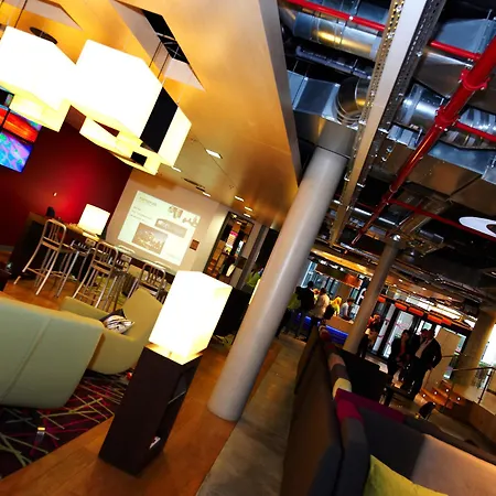 Aloft Schuman Szálloda