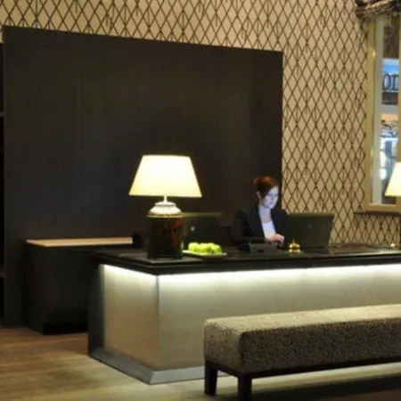 Hotell Numa Lief 4*