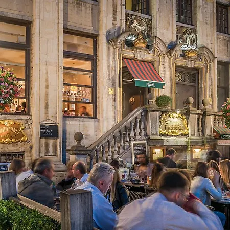 Отель Residence-hotel Le Quinze Grand Place