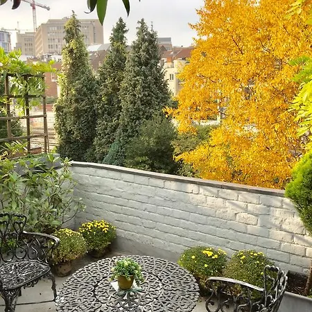 Bed & Breakfast D&f Suites *
