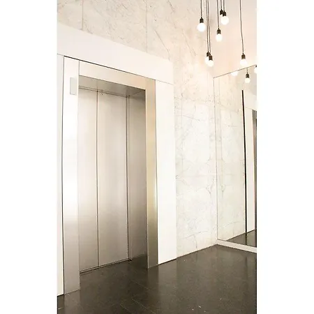 Studio In *