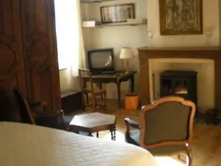 La Roulotte De Marguerite 5*