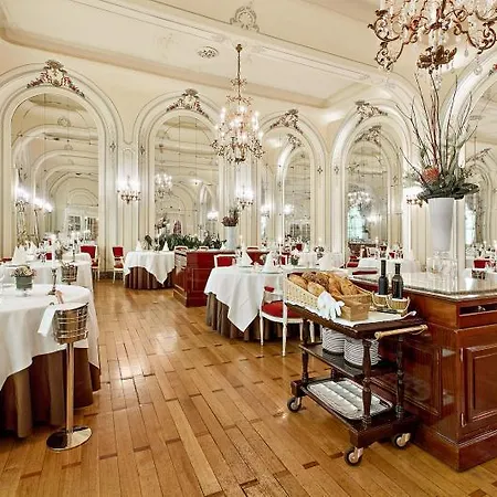 Отель Metropole