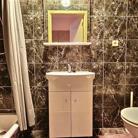 Ixelles Flats Apartment