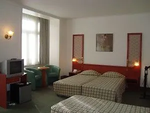 Otel Le Dome