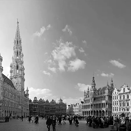 萨布隆9号酒店 4*