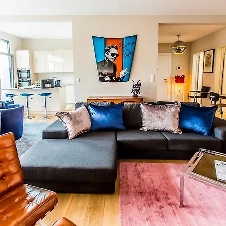 3 Bedrooms Penthouse/ Terrace Louise