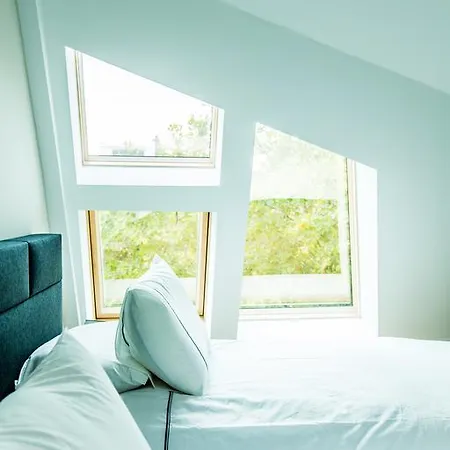 3 Bedrooms Penthouse/ Terrace Louise * Brussels