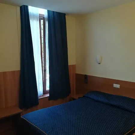 Aristote 2* Bruxelles