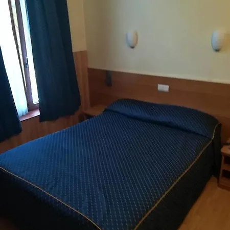 Aristote Hotel