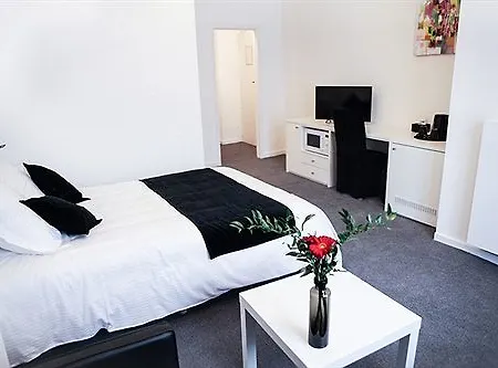 Satellite Hotel Bruselas