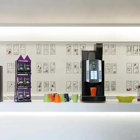 布鲁塞尔路易斯宜必思尚品酒店 酒店