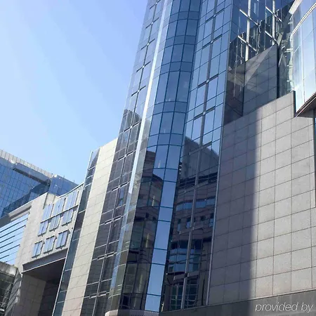 מלון Ibis Centre 3*