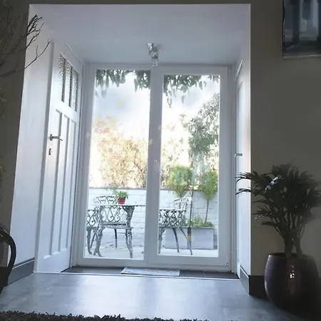 Bed & Breakfast D&f Suites *