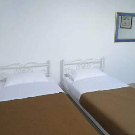 Holidays Midi Albergue