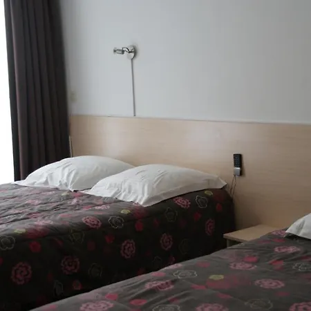 Aryan Aparthotel 2*