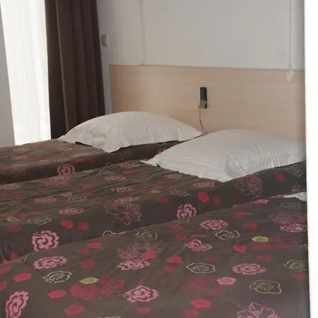 Aryan Aparthotel 2*
