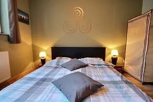 Boomhostel Cite דירה 4*