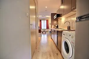 Boomhostel Cite דירה 4*