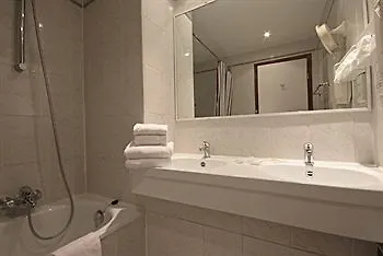 Hotel 9hotel Chelton