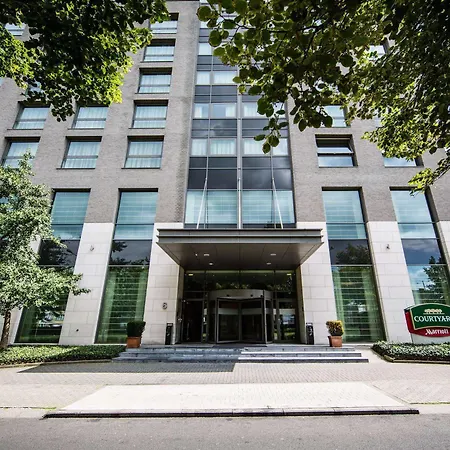 Courtyard By Marriott Brussels 4* Diegem