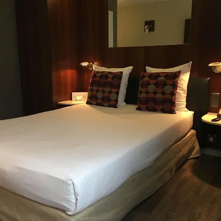 Gosset Hotel