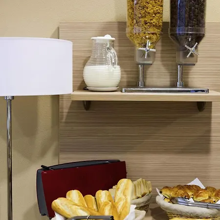 아다지오 액세스 유럽 아파트호텔