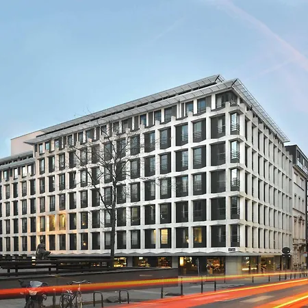 Courtyard By Marriott Eu Otel 4*