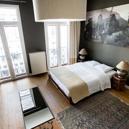فندق مبيت وإفطار Downtown Bxl بروكسل