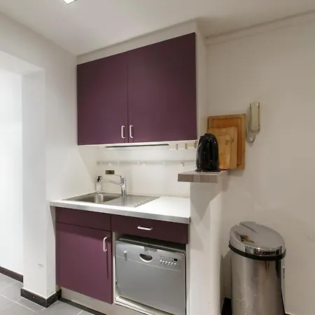 Apartman Be And Be Sablon 11
