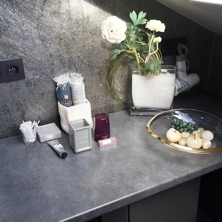 D&f Suites *