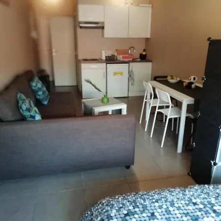 Beautiful Cozzy Studio * Bruxelles