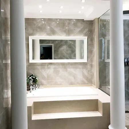 Luxury Charvet Bruxelles-midi Apartman