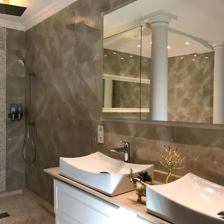 Luxury Charvet Bruxelles-midi Apartman