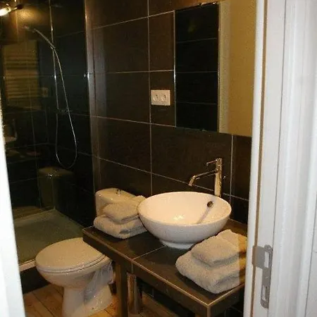 Typically Apartmanhotel Brüsszel