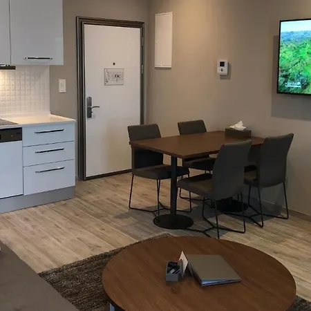 Flat Midi 33 Bruxelas