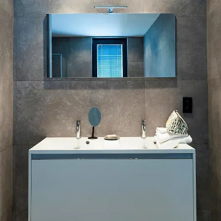 Unit 5 - Trendy Smart Triplex Private Garden & Parking Βρυξέλλες