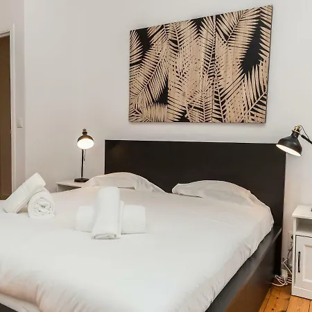 Lantsheere Halldis Apartamento