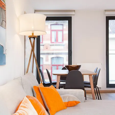 Sweet - Place Flagey Апартаменты