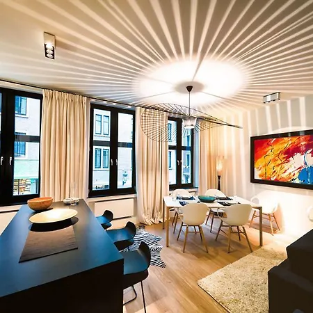 Charles Home - Grand Place Aparthotel Aparthotel Brussels