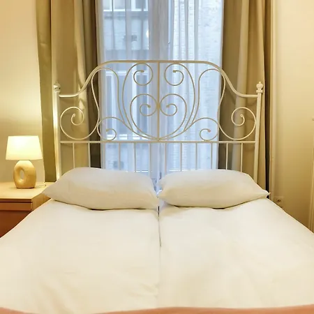 Spot Apart-hotel 3*