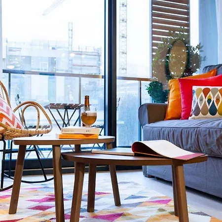 Sweet -eu Commission Appartement *
