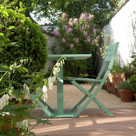 Living In Brusel, Urban فندق مبيت وإفطار 5*