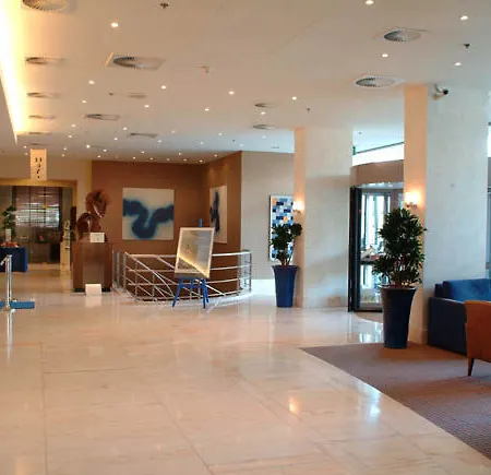 Hotel Crowne Plaza Europa 4*