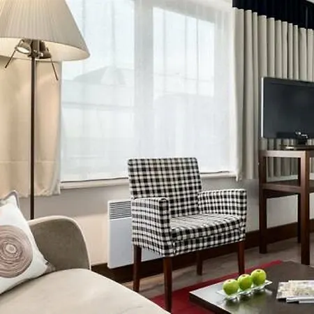 Nh Grand Place Arenberg Отель 4*